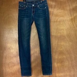 Juniors U-51 jeans